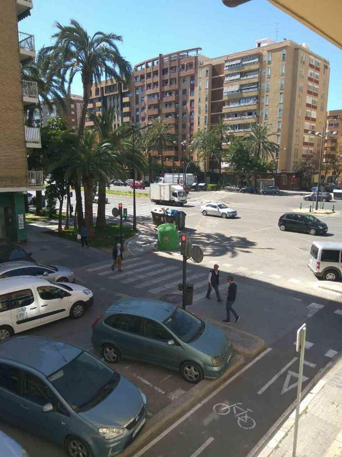 Apartment in Valencia Buitenkant foto